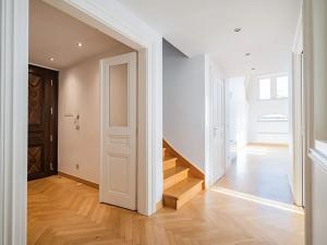 Pronájem bytu 5+1, Praha - Malá Strana, Újezd, 286 m2