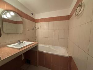 Pronájem bytu 2+1, Praha - Nusle, Na Pankráci, 62 m2