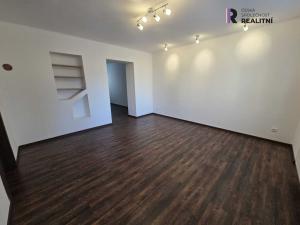 Prodej bytu 2+1, Šumperk, Zborovská, 56 m2