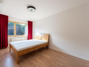 Pronájem bytu 4+kk, Praha - Košíře, Pod Kavalírkou, 102 m2