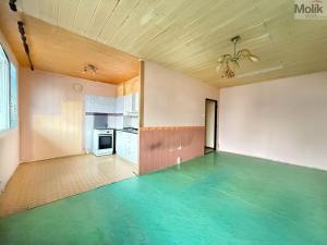 Prodej bytu 2+1, Osek, Hrdlovská, 62 m2