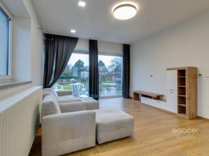 Pronájem bytu 2+kk, Jirny - Nové Jirny, Dělnická, 60 m2