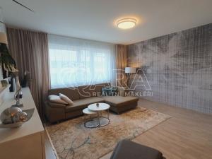 Pronájem bytu 1+kk, Praha - Stodůlky, Petržílkova, 42 m2