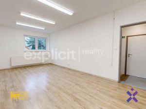 Pronájem skladu, Zlín, U Tescomy, 174 m2