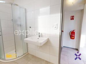 Pronájem skladu, Zlín, U Tescomy, 174 m2