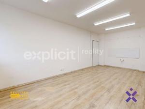 Pronájem skladu, Zlín, U Tescomy, 174 m2