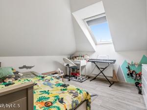 Prodej činžovního domu, Osek, K. H. Borovského, 452 m2