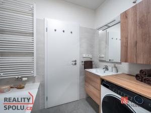 Prodej bytu 3+kk, Polerady, 71 m2