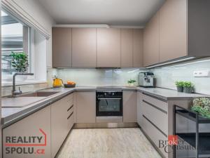 Prodej bytu 3+kk, Polerady, 77 m2