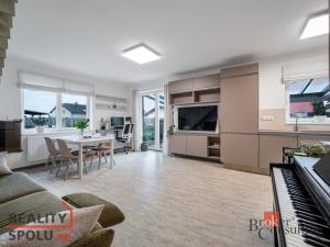 Prodej bytu 3+kk, Polerady, 77 m2