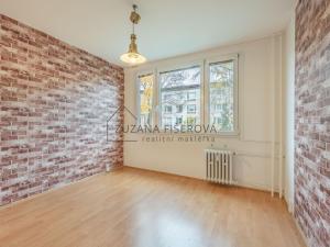 Pronájem bytu 3+1, Praha, V rovinách, 56 m2