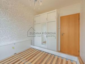 Pronájem bytu 3+1, Praha, V rovinách, 56 m2