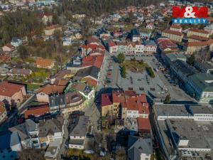 Prodej obchodního prostoru, Rožnov pod Radhoštěm, Masarykovo náměstí, 670 m2