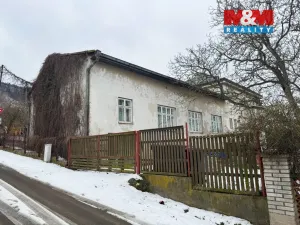 Prodej obchodního prostoru, Žlebské Chvalovice, 470 m2
