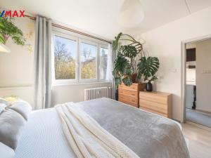 Prodej bytu 2+1, Praha - Kamýk, Zárubova, 54 m2