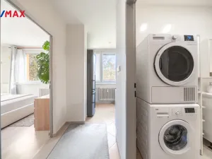 Prodej bytu 2+1, Praha - Kamýk, Zárubova, 54 m2