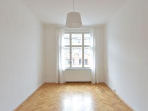 Pronájem bytu 2+kk, Praha - Vinohrady, Lucemburská, 50 m2