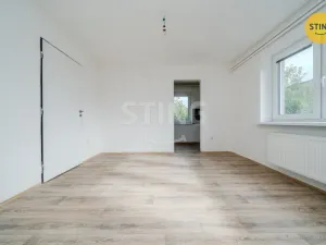 Prodej bytu 2+1, Dolní Lhota, K nádraží, 90 m2