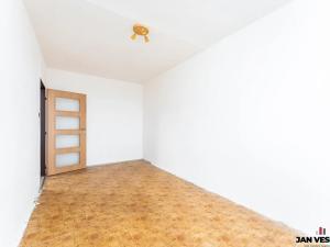 Prodej bytu 3+1, Praha - Horní Počernice, Lhotská, 73 m2