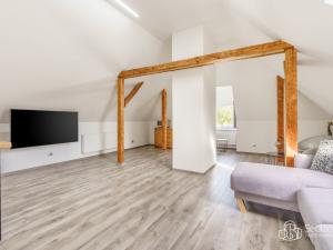 Prodej vícegeneračního domu, Krajková, 250 m2