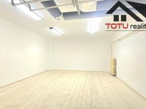 Pronájem skladu, Chrudim, Palackého třída, 22 m2