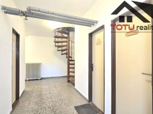 Pronájem skladu, Chrudim, Palackého třída, 10 m2