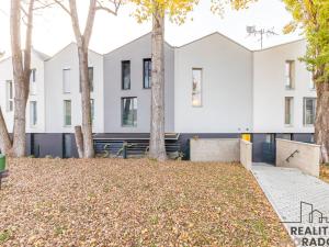 Prodej bytu 3+kk, Neratovice - Byškovice, Byškovická, 75 m2