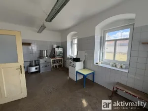 Prodej zemědělské usedlosti, Kokořín - Březinka, 283 m2