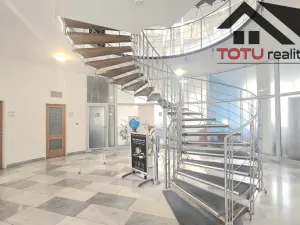 Pronájem kanceláře, Chrudim, Palackého třída, 17 m2