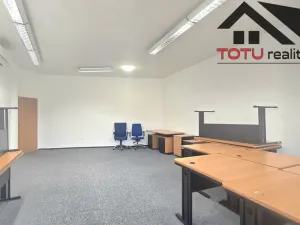 Pronájem kanceláře, Chrudim, Palackého třída, 38 m2