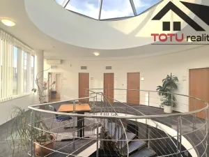 Pronájem kanceláře, Chrudim, Palackého třída, 38 m2