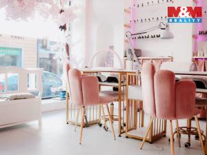 Prodej obchodního prostoru, Náchod, 65 m2