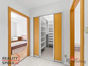 Pronájem bytu 2+1, Praha - Letňany, Vratimovská, 55 m2