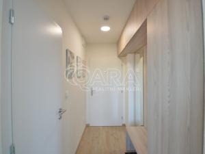 Pronájem bytu 1+1, Praha - Jinonice, Peroutkova, 32 m2