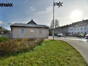 Prodej obchodního prostoru, Týniště nad Orlicí, Nádražní, 64 m2