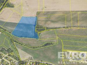 Prodej pozemku, Nučice, 27831 m2