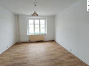 Pronájem bytu 3+1, Cheb, Karlova, 100 m2