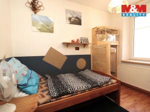 Prodej bytu 2+1, Loket, Nádražní, 45 m2