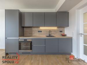 Prodej bytu 2+kk, Praha - Dolní Chabry, Ústecká, 58 m2