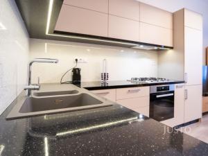 Pronájem bytu 3+kk, Praha - Vršovice, Moskevská, 64 m2