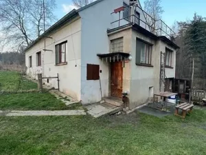 Prodej podílu vícegeneračního domu, Lužná, Čejkovka, 250 m2