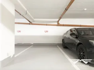 Pronájem garáže, Praha - Prosek, Kytlická, 10 m2