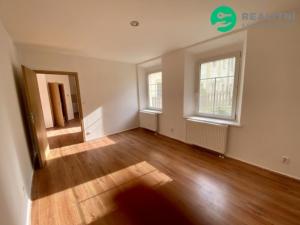 Prodej bytu 2+kk, Milovice, Rakouská, 59 m2