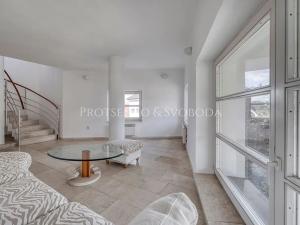 Prodej vily, Křižanov, Benešovo náměstí, 530 m2