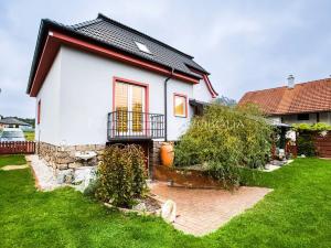 Prodej rodinného domu, Suchdol nad Lužnicí, Pražská, 180 m2