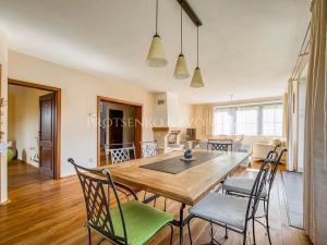 Prodej rodinného domu, Mořina, 239 m2