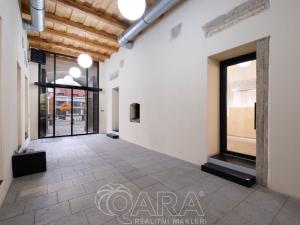 Pronájem komerční nemovitosti, Brandýs nad Labem-Stará Boleslav - Brandýs nad Labem, Masarykovo náměstí, 89 m2