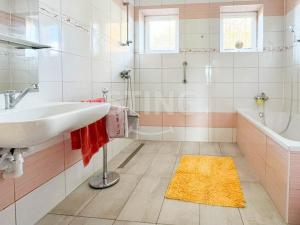 Prodej rodinného domu, Albrechtice, Bělehradská, 217 m2