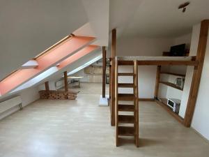 Pronájem bytu 2+kk, Brno, Hybešova, 52 m2