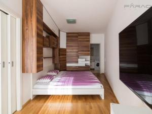 Pronájem bytu 2+kk, Praha - Michle, Baarova, 46 m2